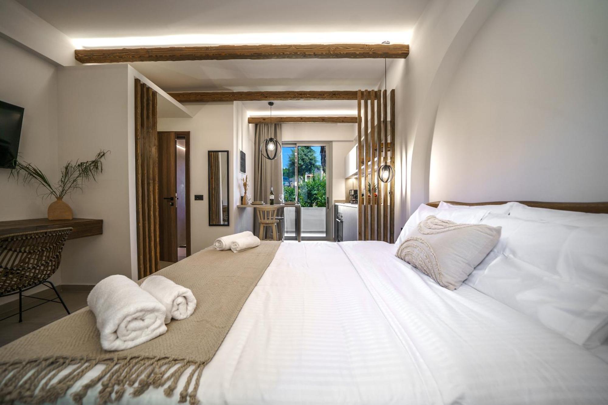 Αnasa By The Sea Apartment อาเยีย เปลาเยีย ภายนอก รูปภาพ